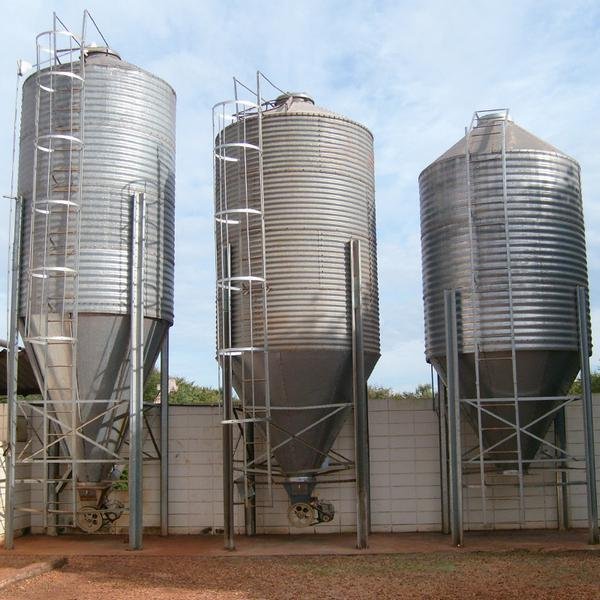 silo para a armazenar ração